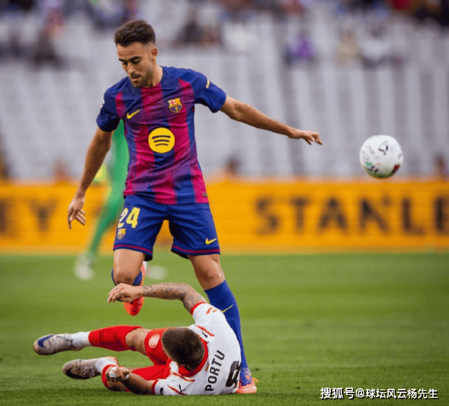 西甲-阿劳霍补时绝杀巴萨2-1吉罗纳豪取三分领跑积分榜